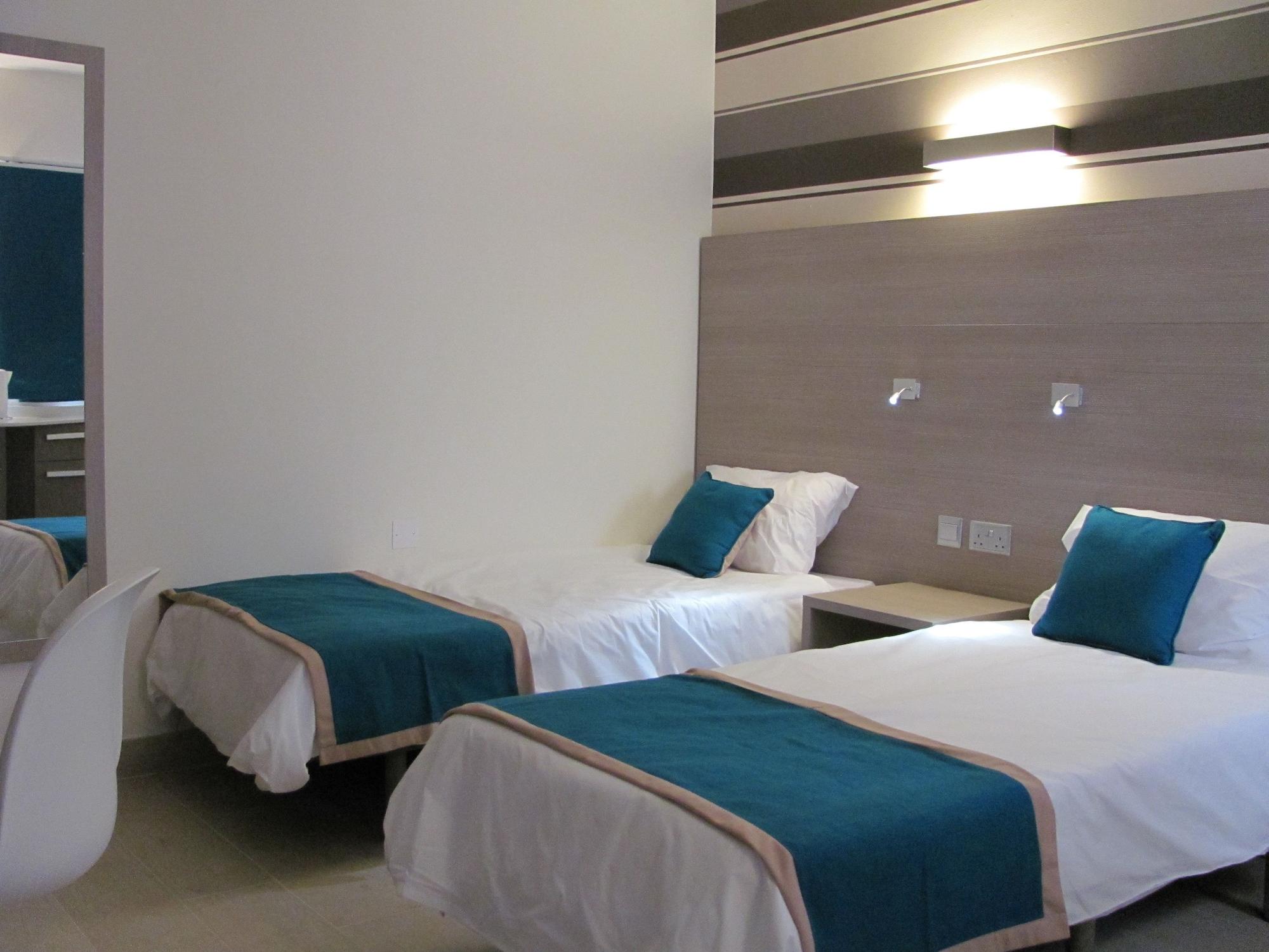 Day'S Inn Hotel And Residence Sliema Ngoại thất bức ảnh